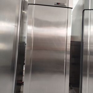 Nevera Comersa industrial، hay 2 unidades